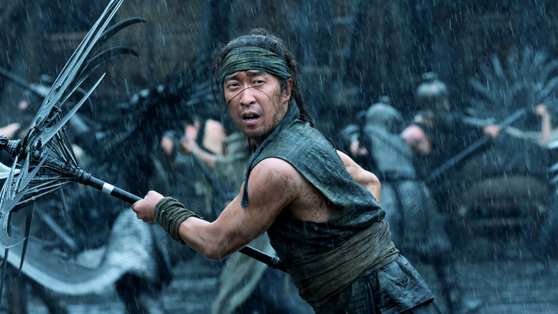 Illustration for article titled Hero director Zhang Yimou finds beauty in opposites in the visually stunning Shadow